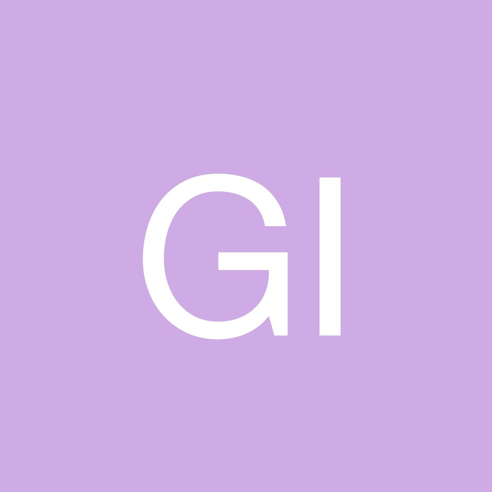 Meet your Posher, Gabriela - Picture 1 of 1